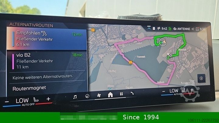 Minibús BMW 330e Touring AHK Abstand Tempomat Keyless
