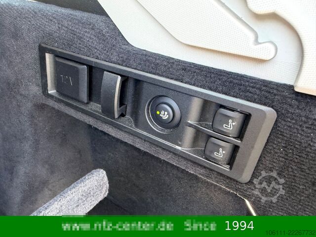 Minibús BMW 330e Touring AHK Abstand Tempomat Keyless