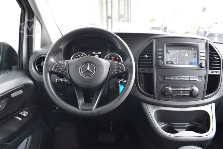 Panel van MERCEDES-BENZ Vito Mixto 114 CDI 4x4 kompakt Autom. 2xSchiebet