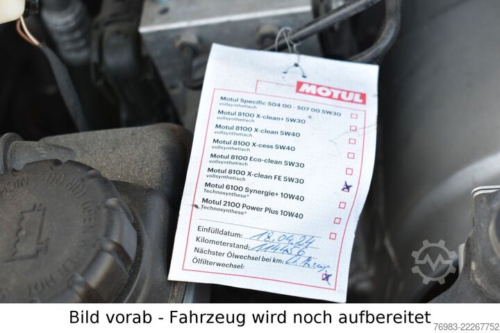 Minibus MERCEDES-BENZ Vito Tourer 116 CDI/BT RWD lang Pro 9 Sitzer AHK