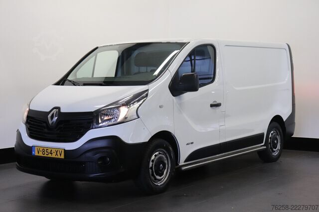 Kastenwagen Renault Trafic 1.6 dCi 115PK - Airco - Trekhaak - €3.49...
