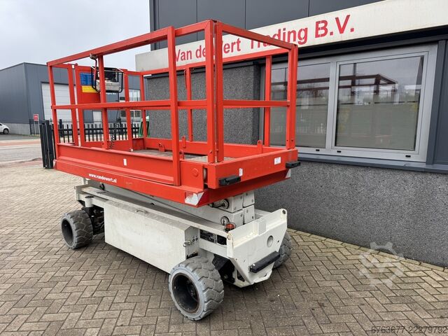 Holland-Lift Y 64 EL 14 sakselift / Sciccor lift 8,4 m arbejdshøjde elektrisk 2015 HOLLAND-LIFT Y 64 EL 14 Schaarhoogwerker / Sciccor lift 8.4M Werkhoogte Elektrisch 2015
