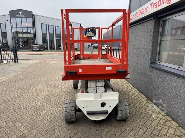 Holland-Lift Y 64 EL 14 sakselift / Sciccor lift 8,4 m arbejdshøjde elektrisk 2015 HOLLAND-LIFT Y 64 EL 14 Schaarhoogwerker / Sciccor lift 8.4M Werkhoogte Elektrisch 2015