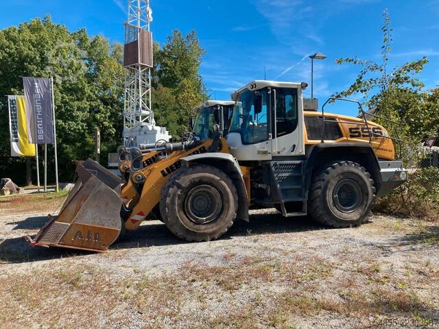 Încărcător pe roți LIEBHERR L556 X-Power