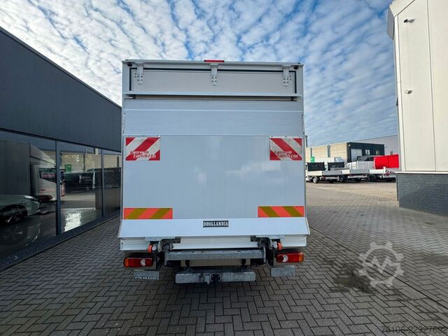 Vrachtwagen met bakwagen NISSAN NT500 56.15 Koffer mit LBW*Ahk*nur 34.800 km *