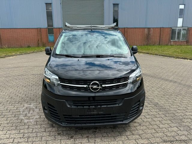 Bestelwagen OPEL Vivaro Kasten Edition L  Doppelkabine *Navi*Ahk*