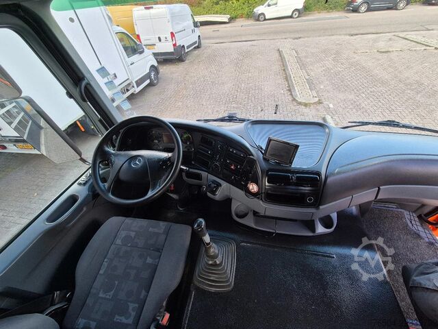 Système de bras à crochet Mercedes-Benz Actros 3241 8X4 Containersysteem/ 20T HMF crane...