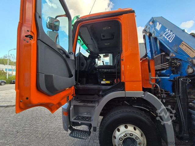 Système de bras à crochet Mercedes-Benz Actros 3241 8X4 Containersysteem/ 20T HMF crane...
