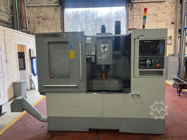 Vertical machining center XYZ Machine Tools LPM