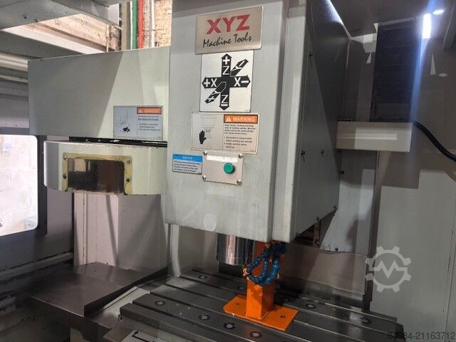 Vertical machining center XYZ Machine Tools LPM