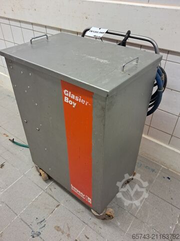 Pomadmaskin, maskin för applicering av pomada Boyens GLASIER BOY