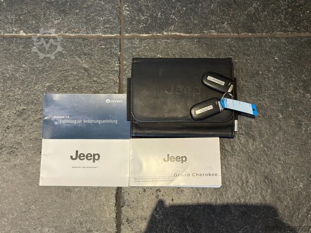 Fourgon tôlé Jeep Grand Cherokee 3.0 V6 CRD Overland 4x4 Grijsken...