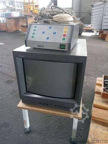 Appareil d’essai de dureté à faibles charges et de microdureté Instron Wolpert V-Testor 4562