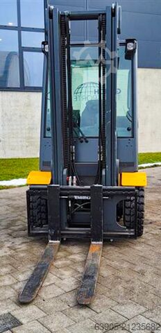 Diesel forklift Jungheinrich DFG 435S