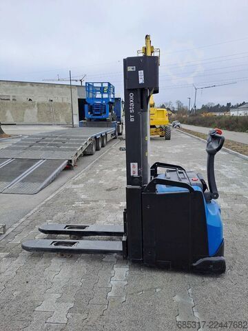 Transpaletas eléctricas Toyota SWE160L