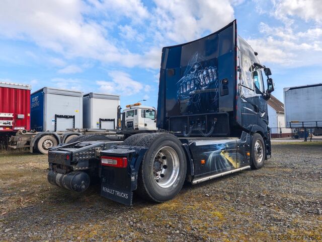 Standardni tegljač RENAULT T520 High Edition Show Truck Vollausstatt.