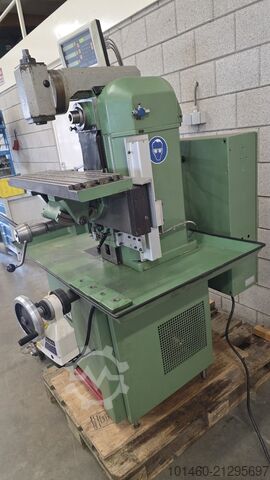 3x Aciera F3 konventionell fräsmaskin Aciera f3