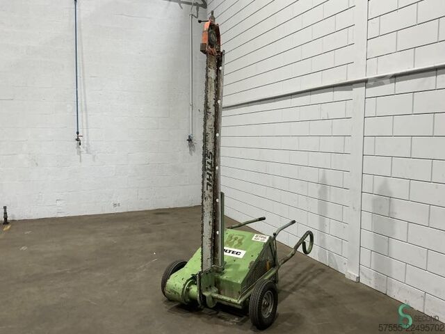 Scies à paquets Holtec HF 121, année 1998 Holtec HF 121