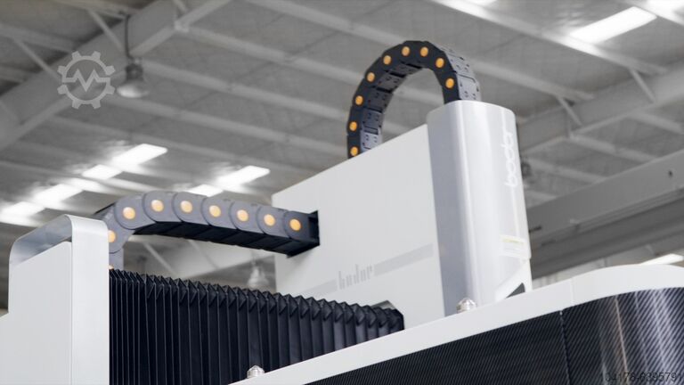 Kostengünstige Laserschneidmaschine Bodor A3 1500W