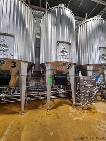 Fermenters Reiger Fluid Processing Group 12,400 Litre Fermentation Tanks