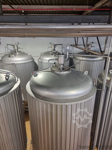 Fermenters Reiger Fluid Processing Group 12,400 Litre Fermentation Tanks