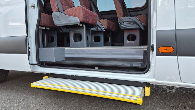 Minibus MERCEDES-BENZ 10 x 517 Sprinter Lord Light  22 SS Aktionspreis