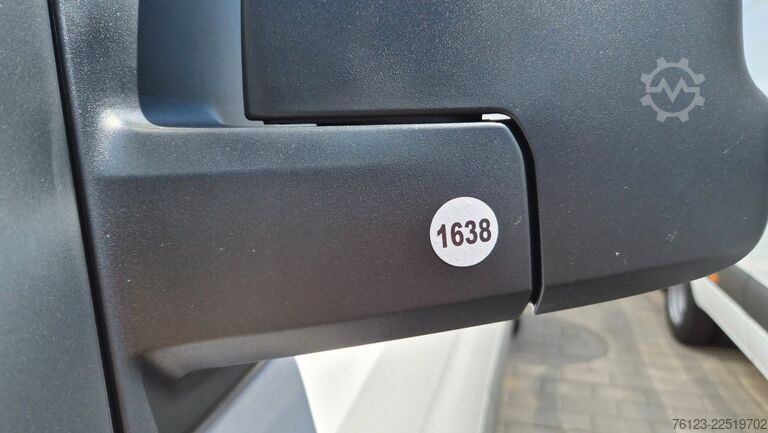Højt tag varevogn MERCEDES-BENZ Sprinter III Kasten  519 CDI RWD 4x 4 Allrad