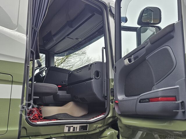 Chassis met cabine Scania R450 6x2*4 / LIFT STEERING AXLE / PTO