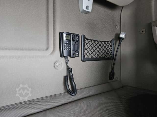 Chassis met cabine Scania R450 6x2*4 / LIFT STEERING AXLE / PTO