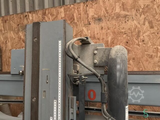 Vertikalna pločasta testera Elcon RS 135 2004 Elcon RS 135