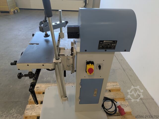 Mašina za bušenje žlebova Bernardo LBM 150