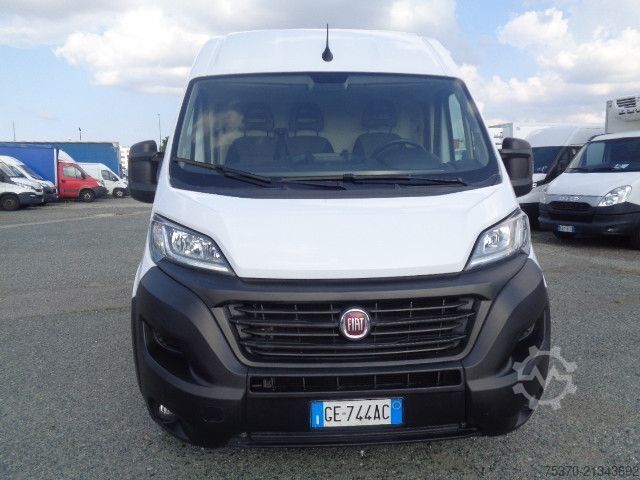 Furgoneta Fiat DUCATO