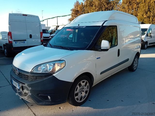 Furgoneta Fiat DOBLO