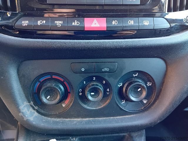 Furgoneta Fiat DOBLO