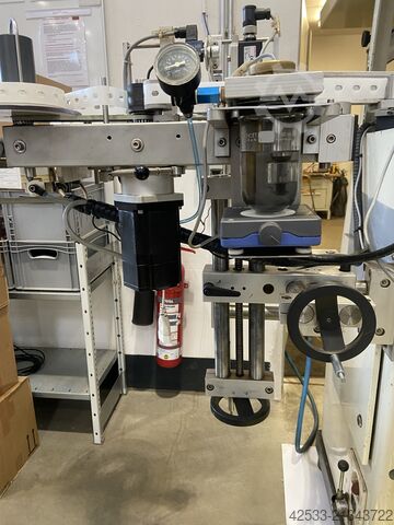 Macchina per la formatura, il riempimento e la sigillatura di sacchi Rovema VPU