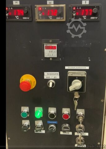 Macchina per la formatura, il riempimento e la sigillatura di sacchi Rovema VPU