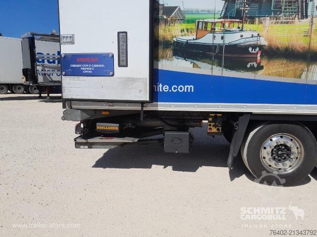 Kylsläpvagn Schmitz Cargobull Semitrailer Reefer Standard Plataforma