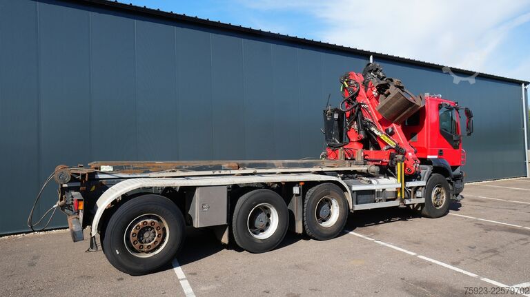 Kranwagen Iveco Trakker 410 8x4 Cable system with Crane