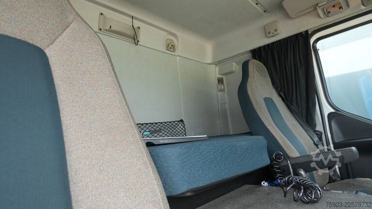 Transport chłodniczy/mrożony Volvo FE 280 Frigo truck 706.000km