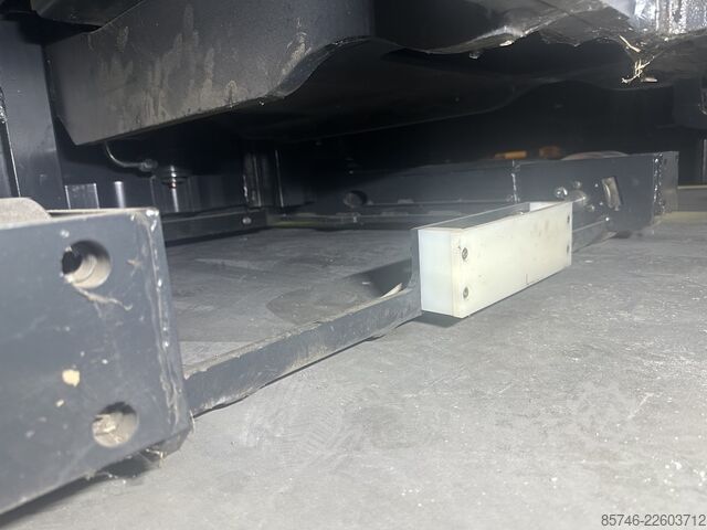 V (5213) - Wire Guidance!! DOUBLE steering!! Triplex FFL LINDE V ( 5213 ) - Wire Guidance !! DOUBLE steering !! Triplex FFL