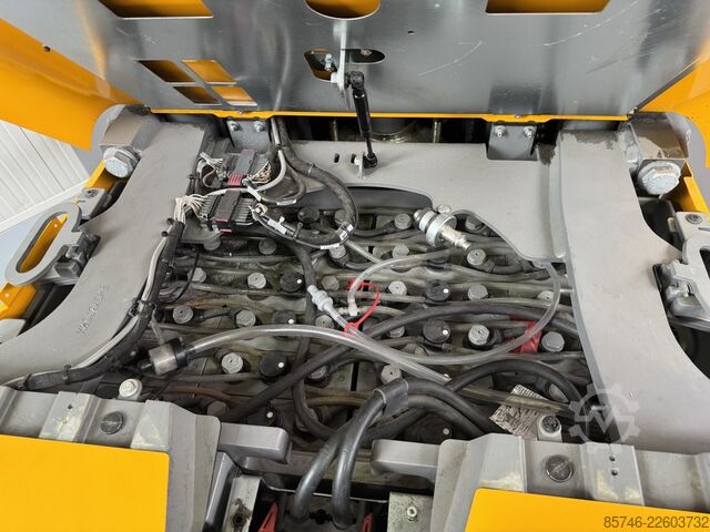 EKS 210 - Wire Guidance!! PSA!! DOUBLE steering!! Triplex FFL JUNGHEINRICH EKS 210 - Wire Guidance !! PSA !! DOUBLE steering !! Triplex FFL