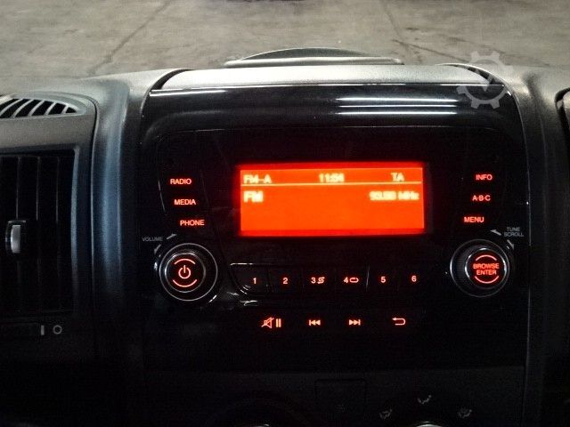 Pick-up bestelwagen PEUGEOT Boxer 335 L3 BlueHDi 165 Stop&Start,Pritsche