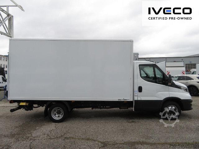 Sandučar IVECO Daily 35C16 Koffer/LBW Klima, Zwillingsreifen