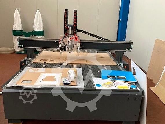 Centro de mecanizado CNC para madera MTCH MT-FR 3020