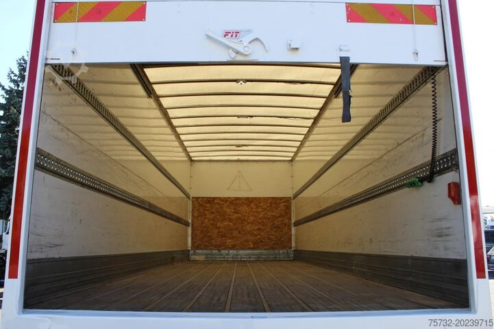 Skåpbil Mercedes-Benz Antos 1830 E6 Koffer 7,7m LBW Rolltor