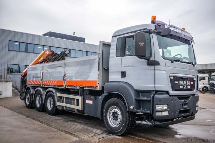 Vrachtwagen met kraan MAN TGS 35.440 BL - PK 33002/8xhydr.