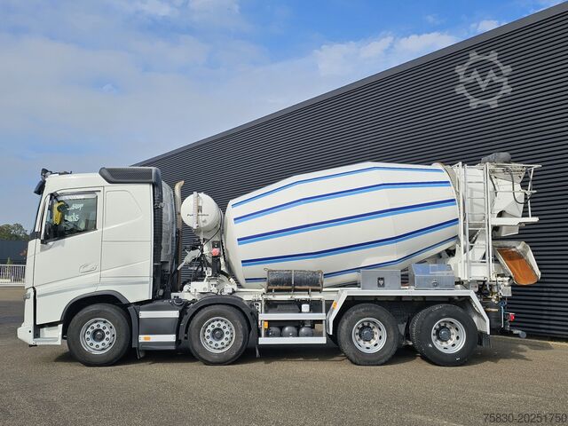 Blender Volvo FH 540 8x4  / BOOGIE LIFT / 10m3 PUTZMEISTER - ...