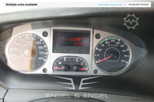 Skåpbil iveco Daily 35 S11 C30C AUTOMATIK KAMERA MAXI Regale LUFT DURCHGANG
