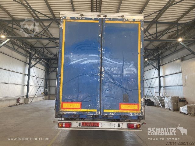 Semi-reboque aberto com lona Berger Curtainsider Standard