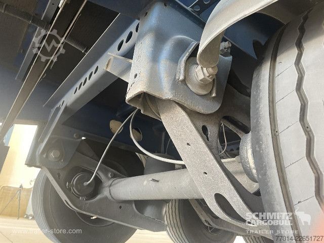 Semi-reboque aberto com lona Berger Curtainsider Standard